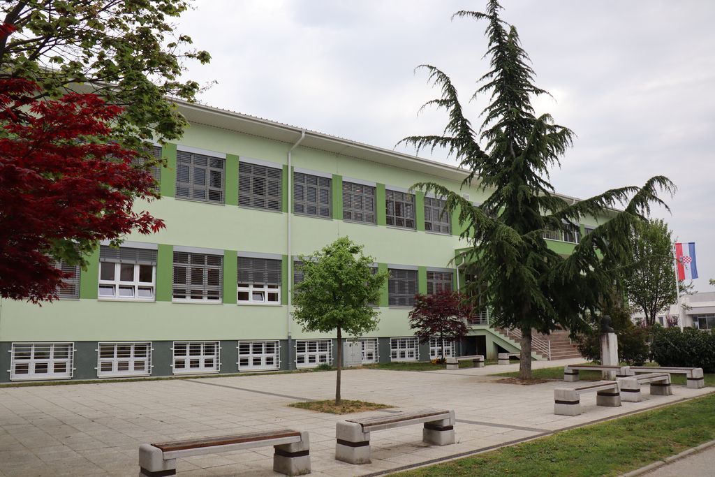 Osnova škola Đuro Ester